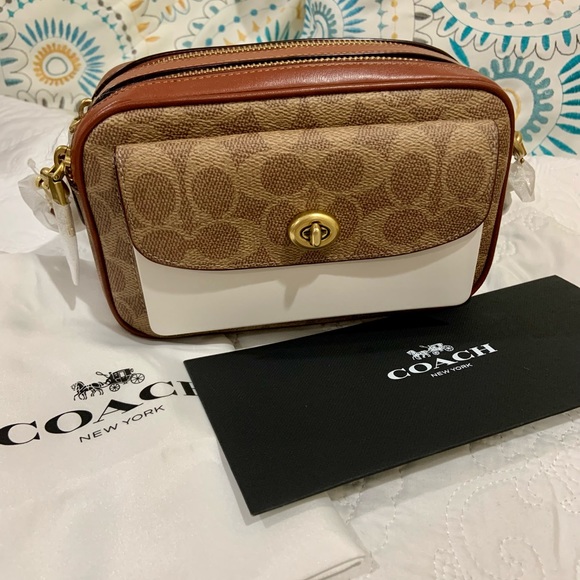 Coach Camera Bag - Picture 1 of 4
